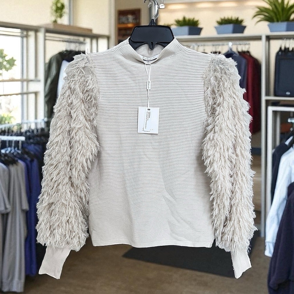 SIONI MILANO S Puffy Sparkle Sleeve Sweater Winter White BARBIECORE Small